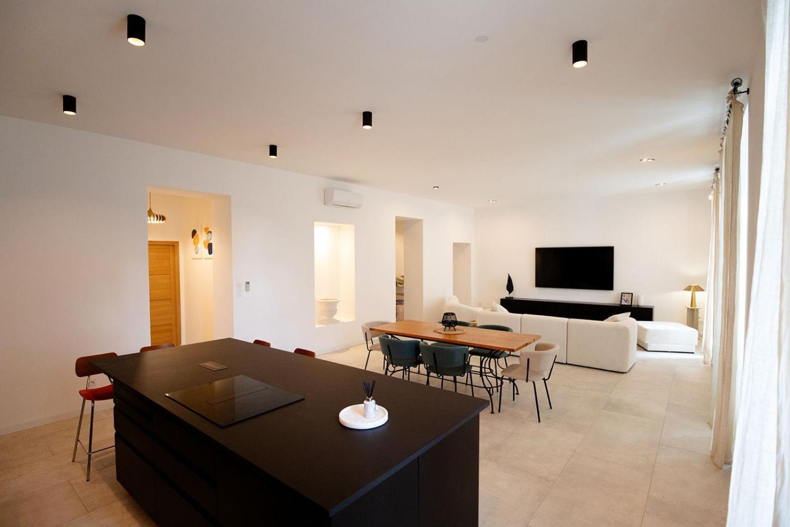 Appartement 120M2 Aubenas Buitenkant foto